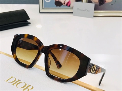 dior sunglass-124